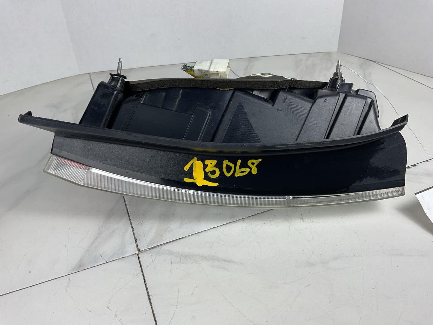 Tail Light Assembly TOYOTA PRIUS Right 04 05 06 07 08 095