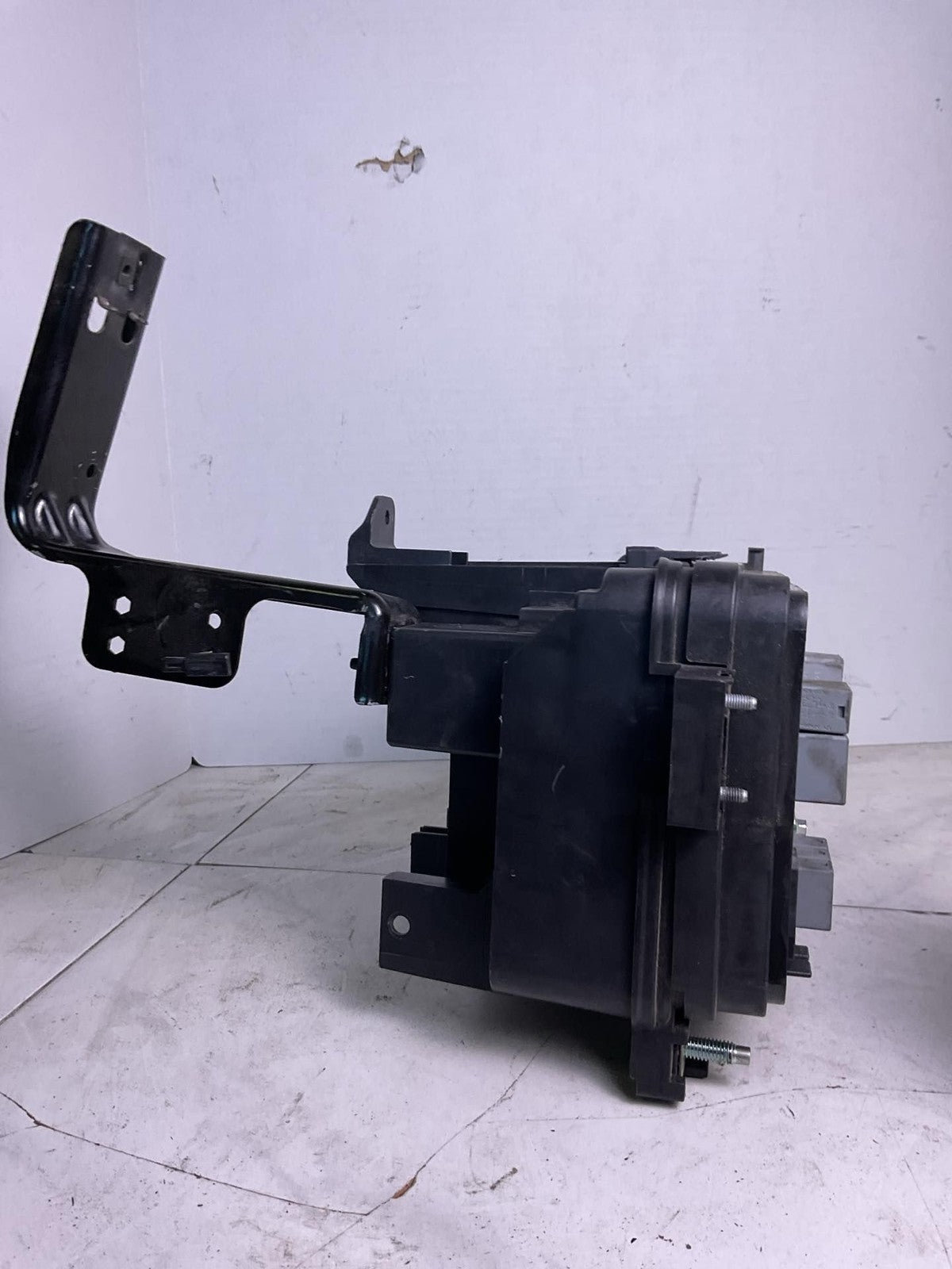 Engine Fuse Box CHEVY EQUINOX 101