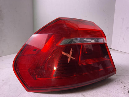 Tail Light Assembly VW PASSAT Left 161