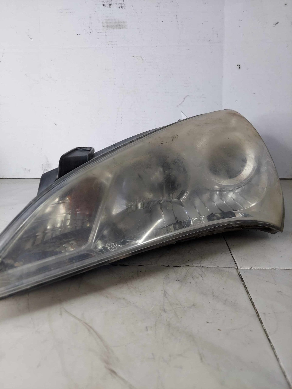 Headlamp Assembly HYUNDAI GENESIS Left 09 10 11 120