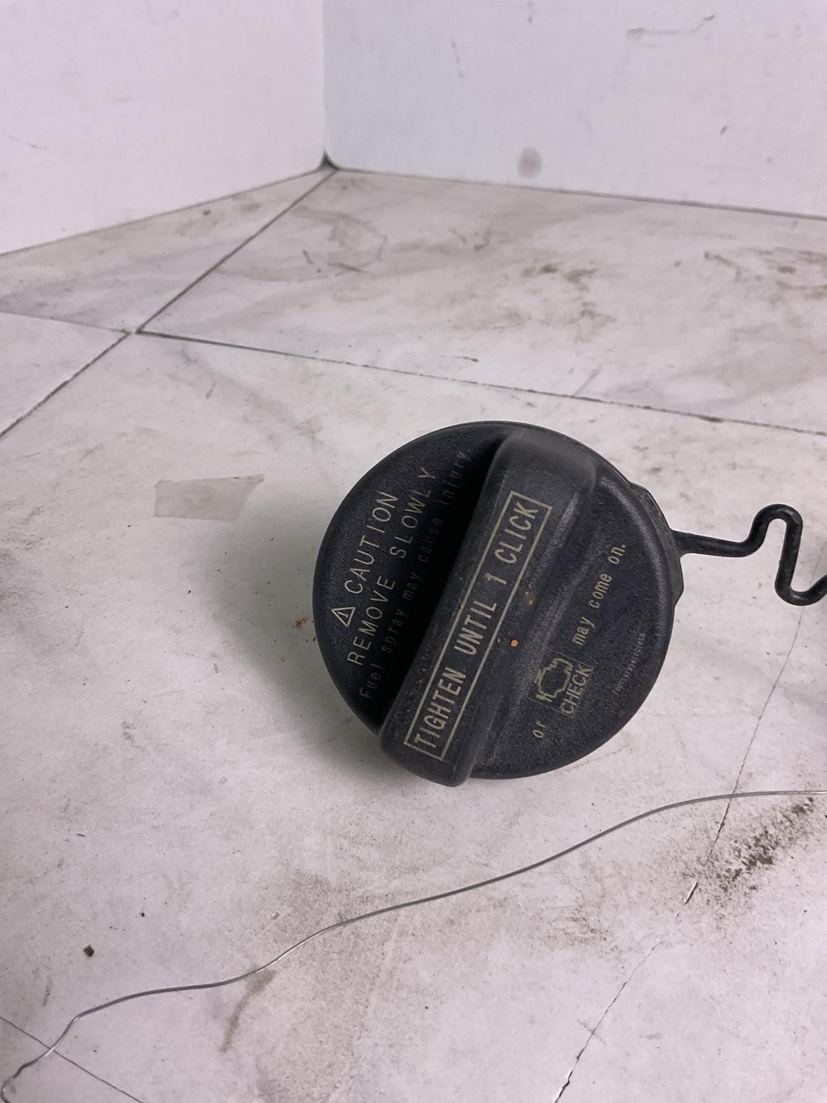 Fuel Tank Door LEXUS GS350 07 08 09 10 112