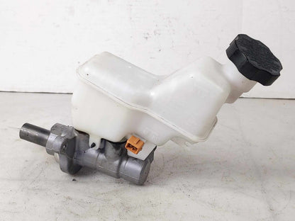 Master Cylinder HYUNDAI SONATA 15 16 17 18 192