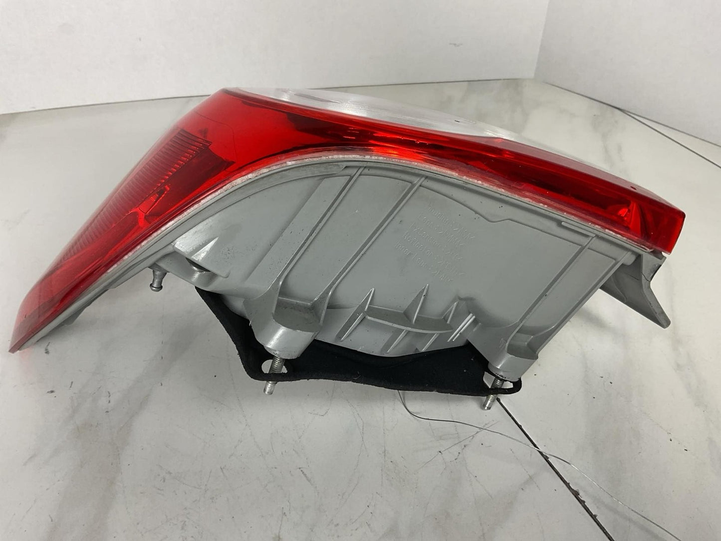 Tail Light Assembly TOYOTA COROLLA Left 11 12 133