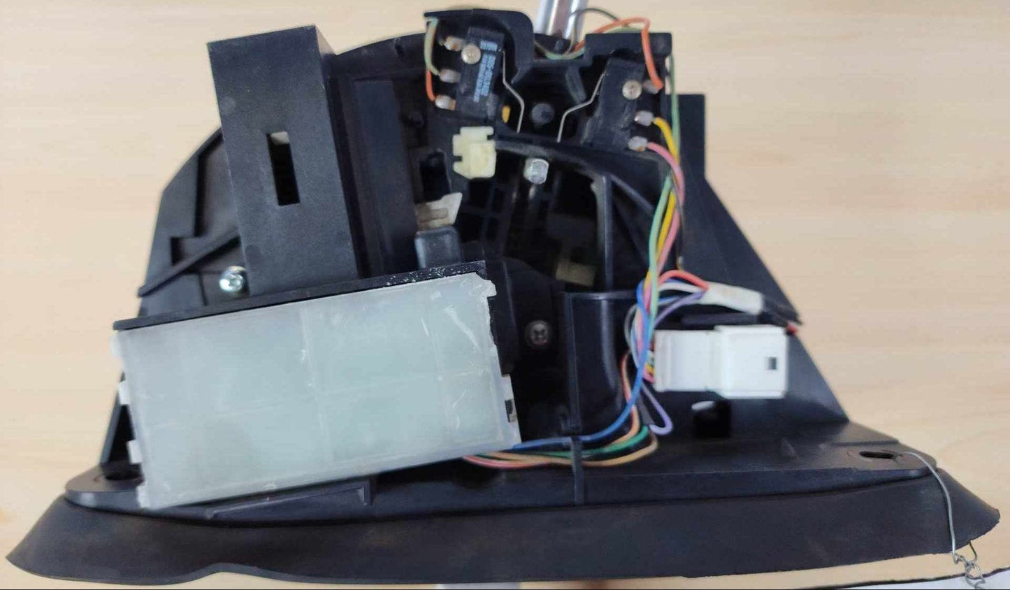 Automatic Transmission Floor Gear Shifter For 2011 INFINITI G375