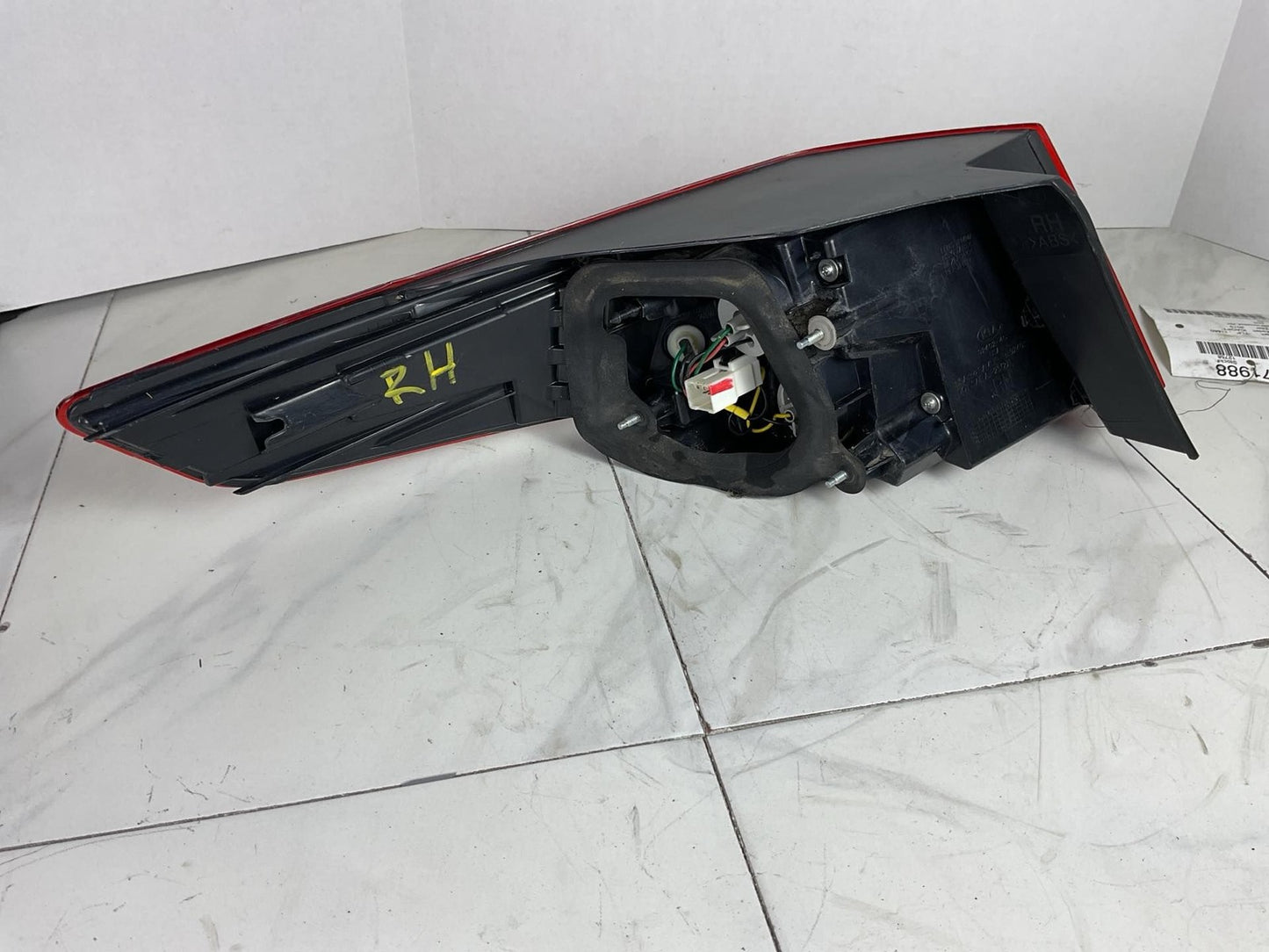 Tail Light Assembly KIA OPTIMA Right 11 12 133