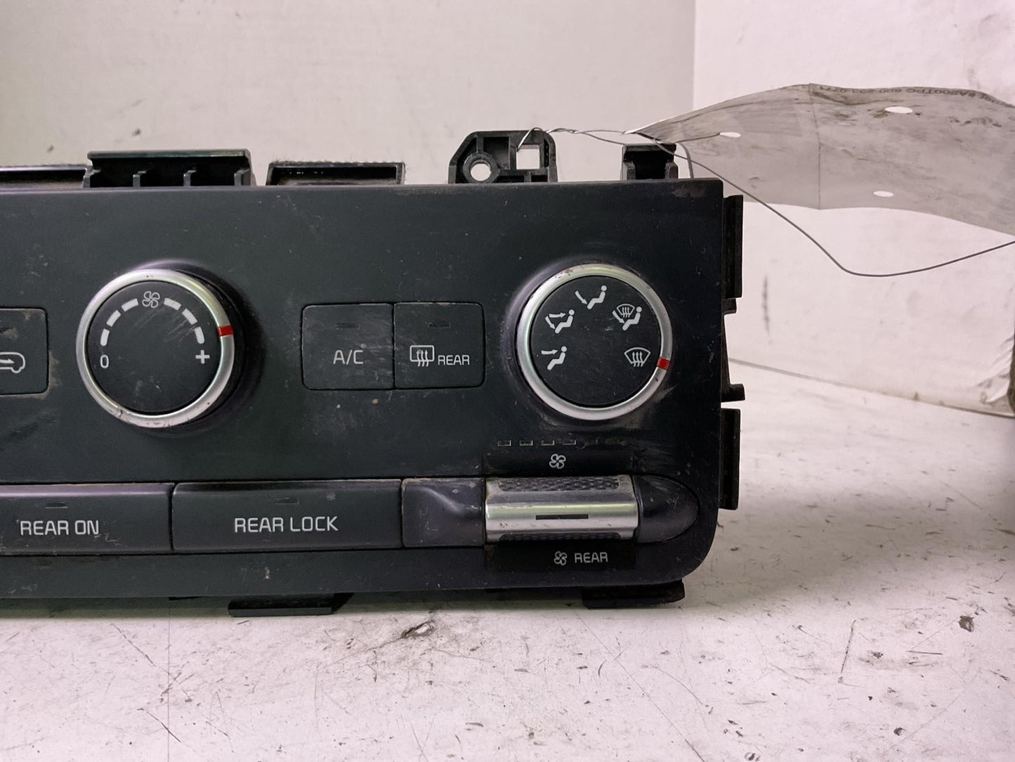 Heater A/c Control KIA CARNIVAL 222