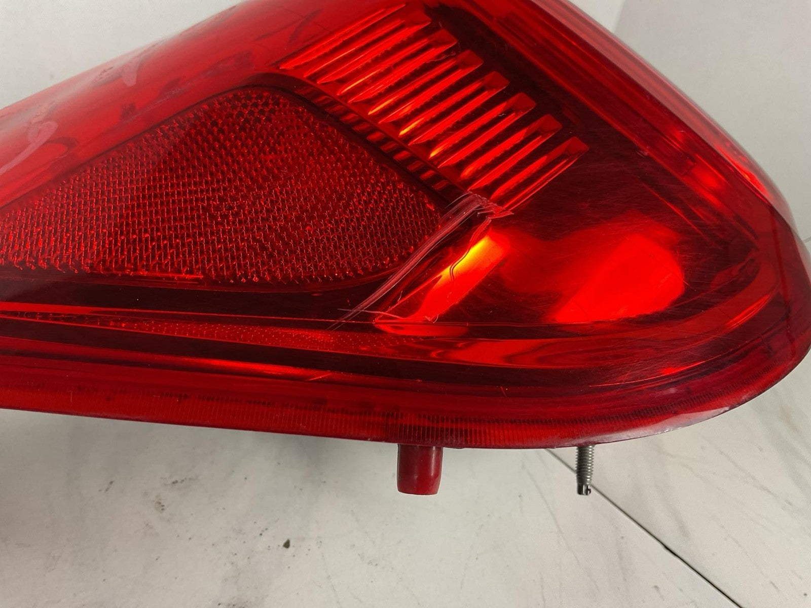 Tail Light Assembly CHEVY MALIBU Left 13 14 15 161