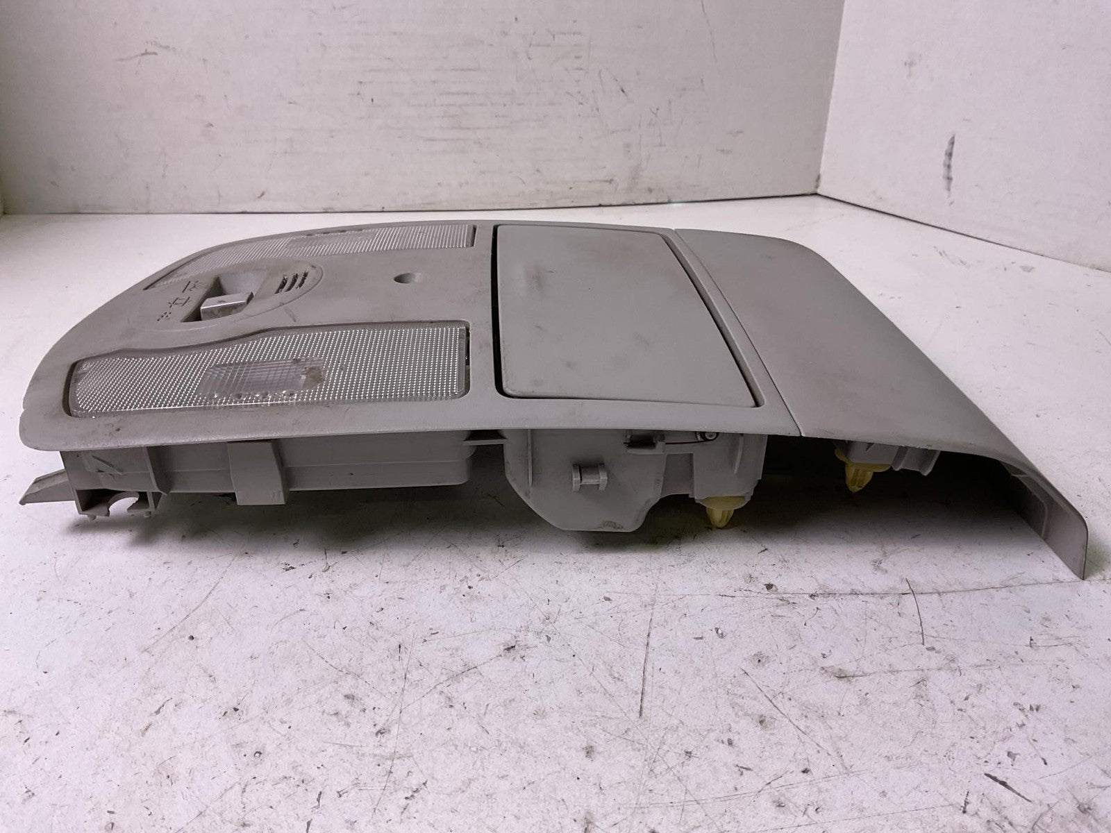 Front Console TOYOTA PRIUS 102