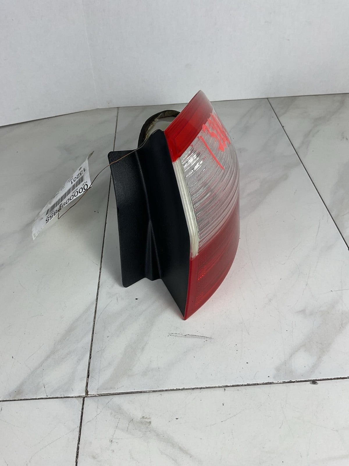 Tail Light Assembly FORD FIESTA Right 14 15 16 17 18 192