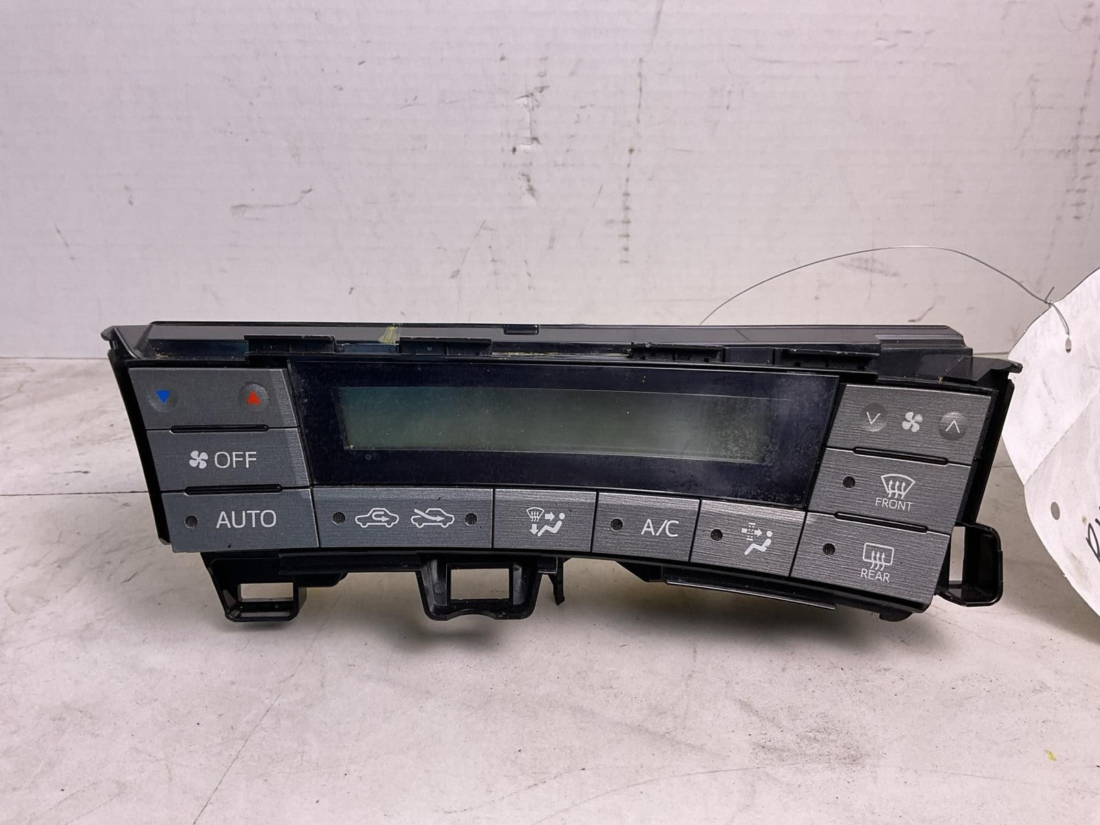 Heater A/c Control TOYOTA PRIUS 13 14 150