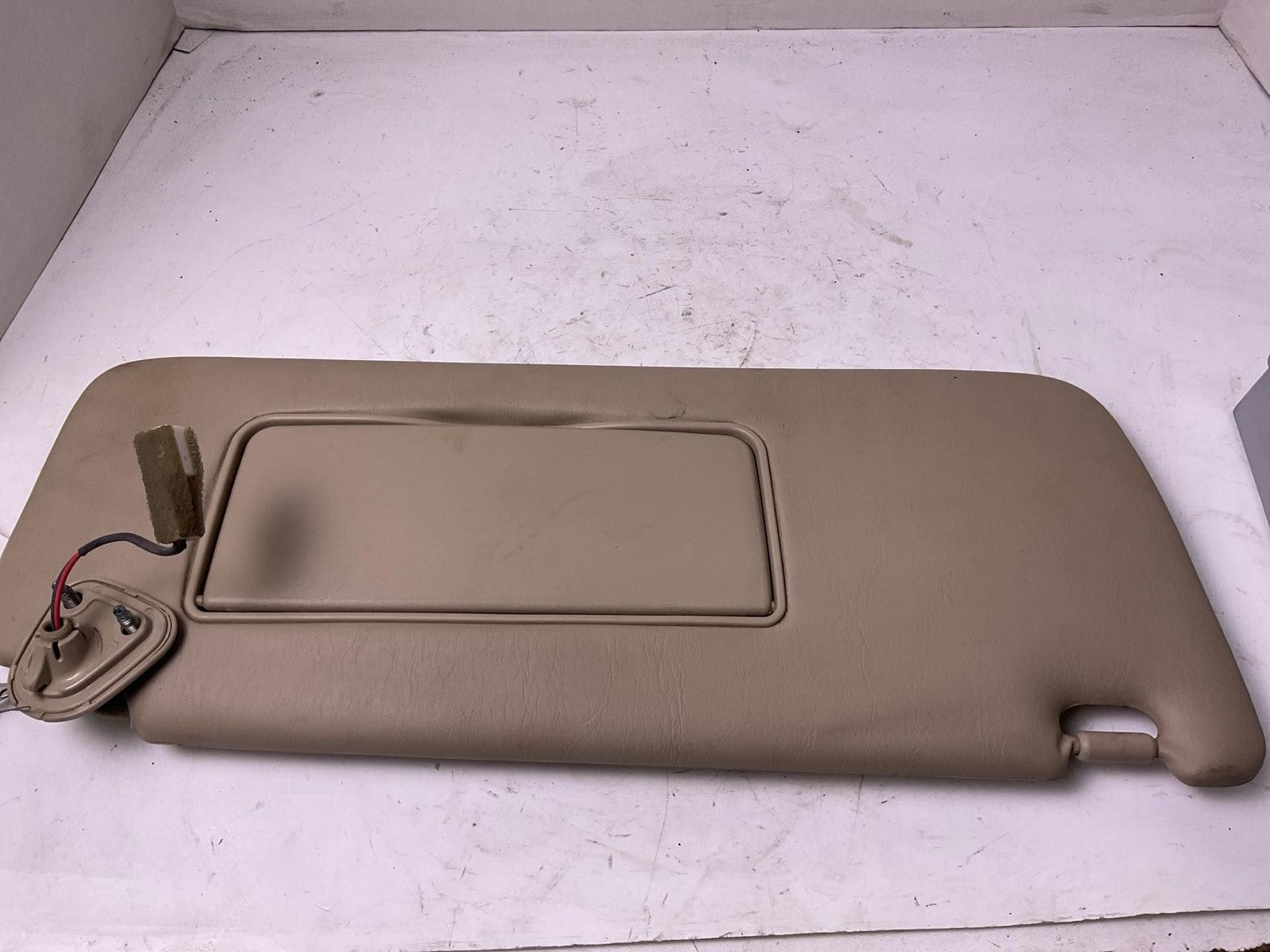 Sun Visor TOYOTA HIGHLANDER Right 01 02 031