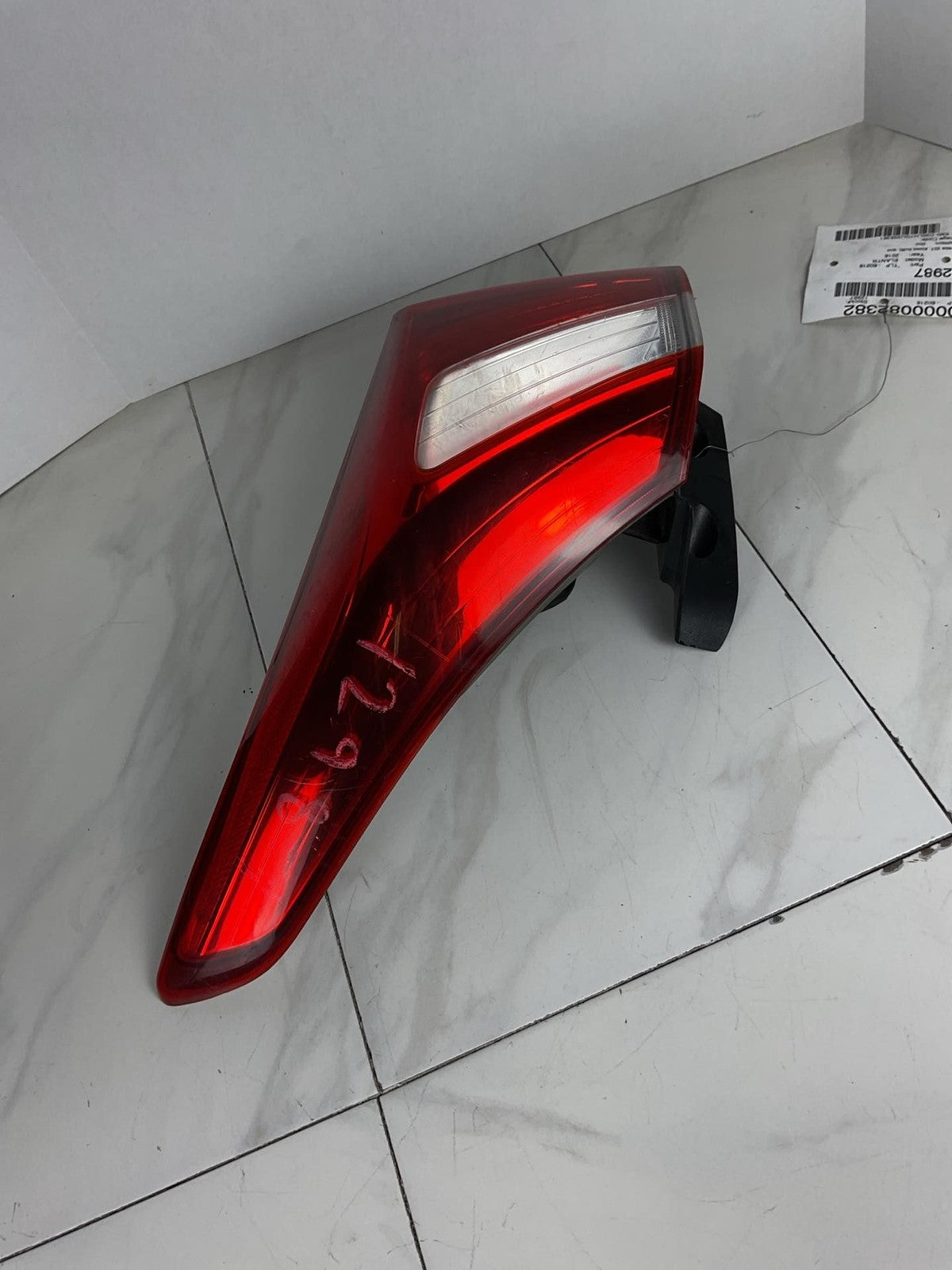 Tail Light Assembly HYUNDAI ELANTRA Right 13 14 15 16 175