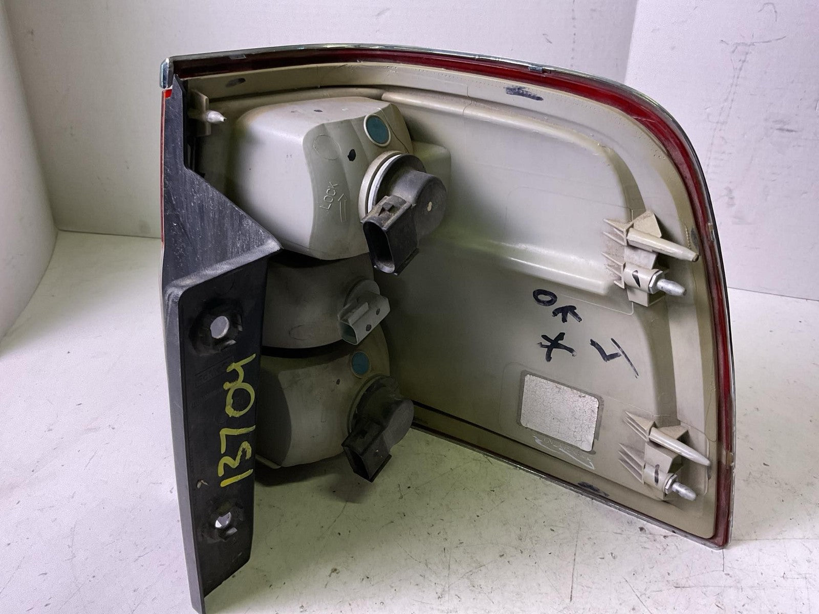 Tail Light Assembly LINCOLN NAVIGATOR Left 07 08 09 10 11 12 13 142