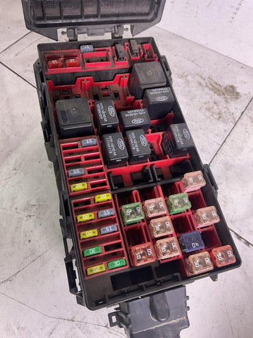 Engine Fuse Box FORD PICKUP F150 00 01 02 03 041