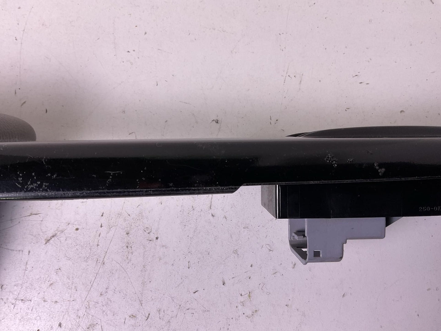 Door Switch Front TOYOTA SIENNA 04 05 06 07 08 09 105