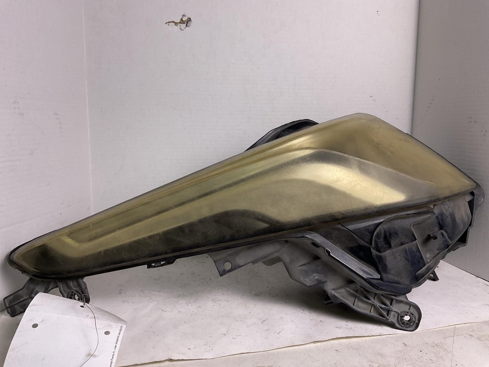 Headlamp Assembly CADILLAC ATS Left 13 14 15 16 17 180