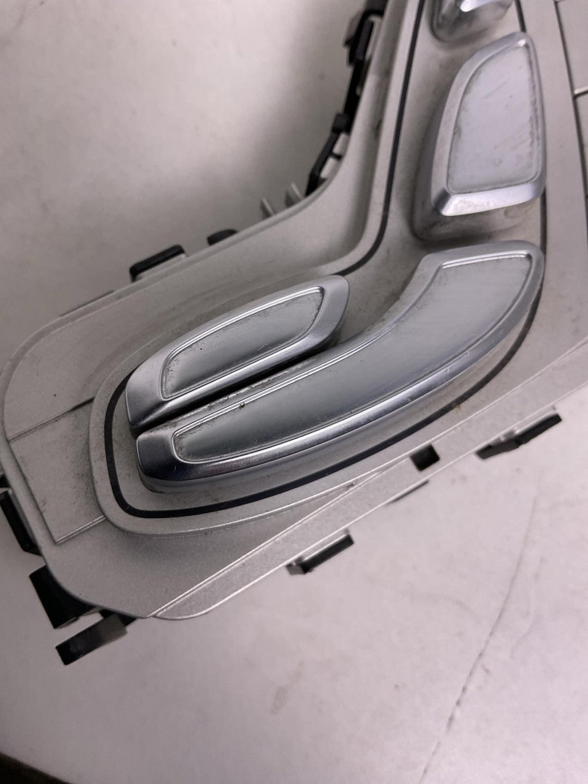 Door Switch Front MERCEDES C-CLASS 17 18 19 20 21 22 235