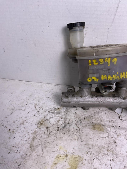 Master Cylinder NISSAN MAXIMA 04 05 06 07 089