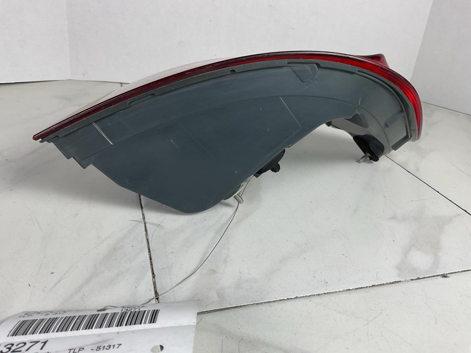 Tail Light Assembly BMW 528I Right 11 12 134