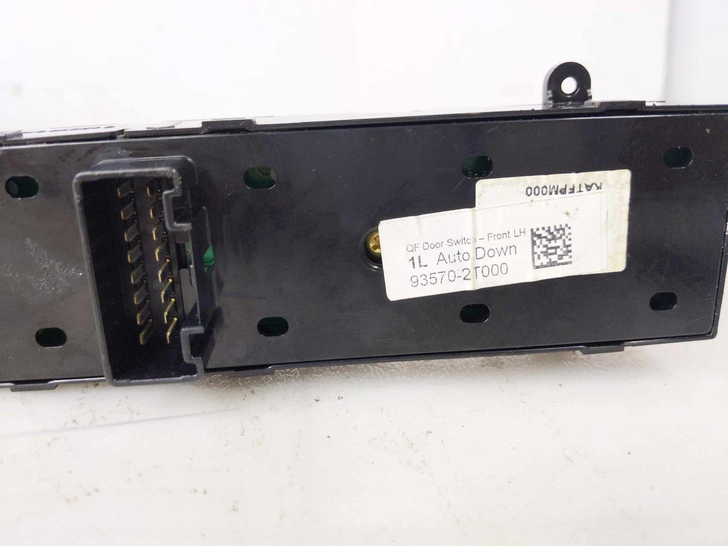 Door Switch Front KIA OPTIMA 11 12 135