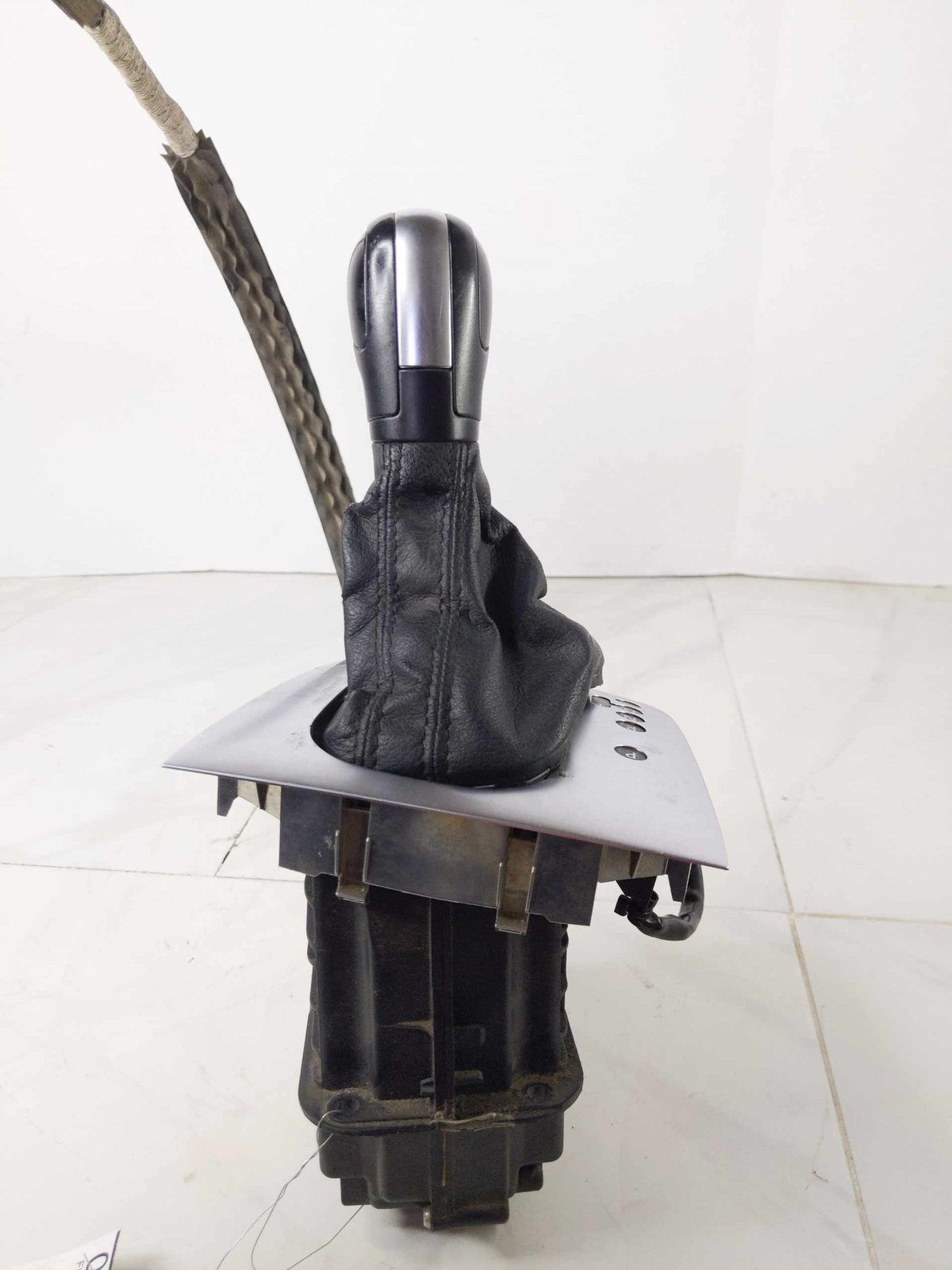 Automatic Transmission Floor Gear Shifter Assembly For 2011-2014 JETTA EXCEPT GL3