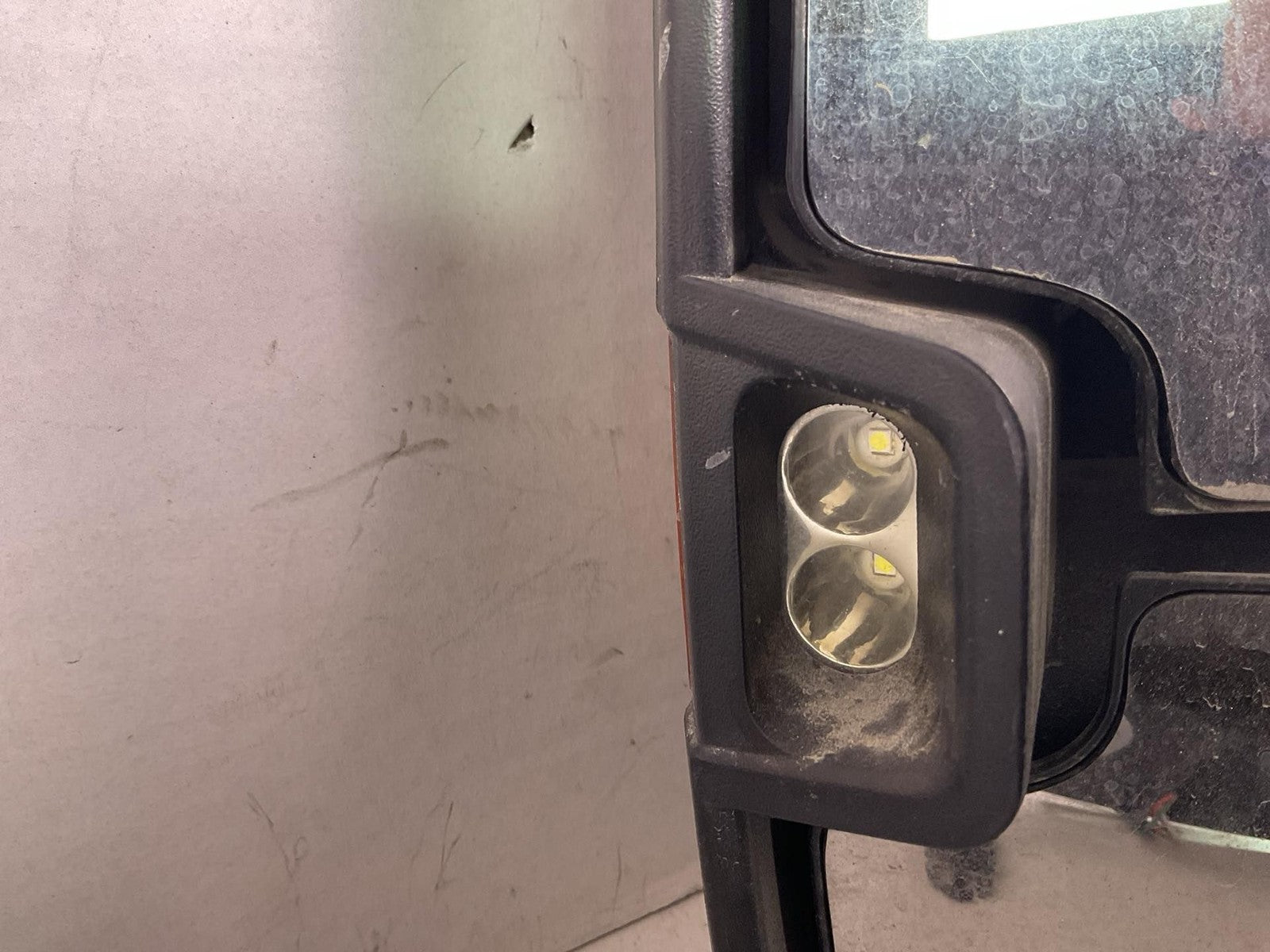 Door Mirror GMC SIERRA 1500 Left 07 082