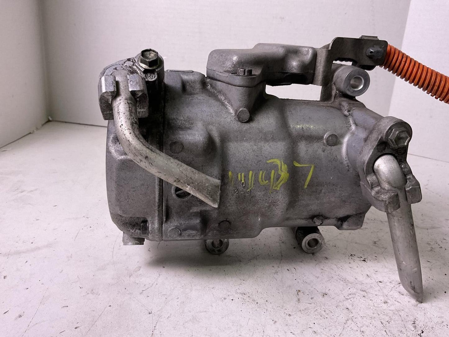 A/c Air Compressor TOYOTA PRIUS 04 05 06 07 08 093
