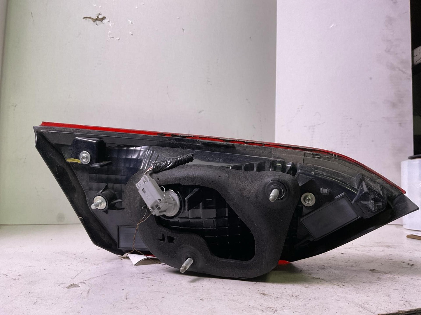 Tail Light Assembly TOYOTA CAMRY Right 18 19 20 21 22 23 242