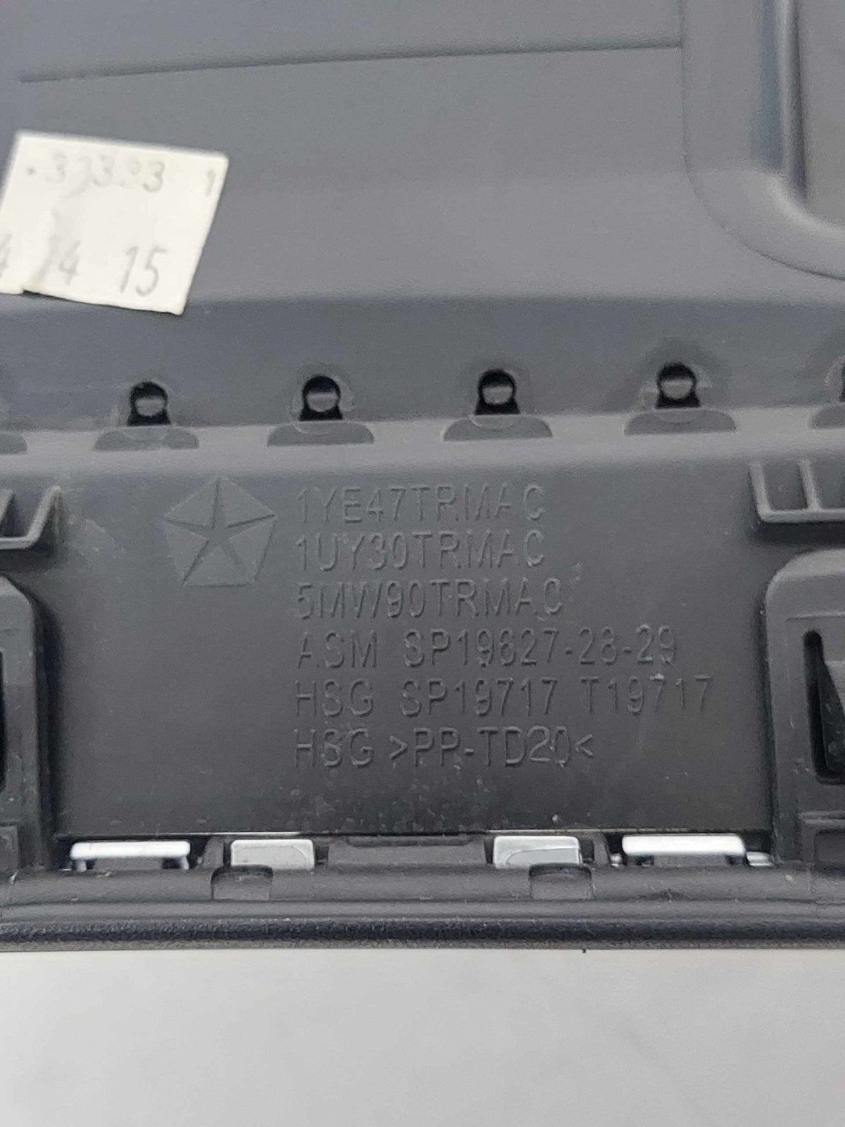 Air Cond./heater Vents CHRYSLER 200 156