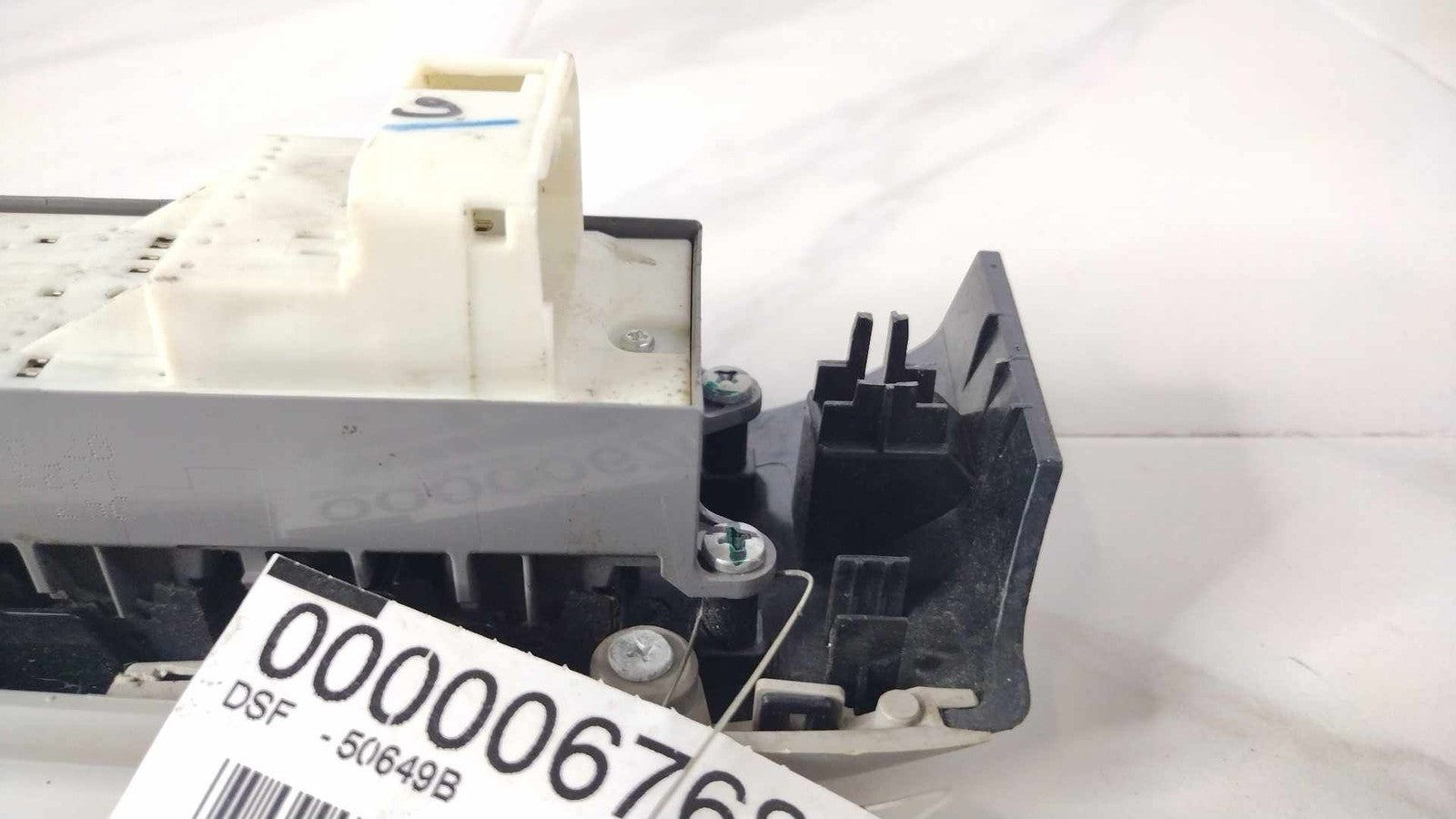 Door Switch Front TOYOTA CAMRY 07 08 09 12 13 147