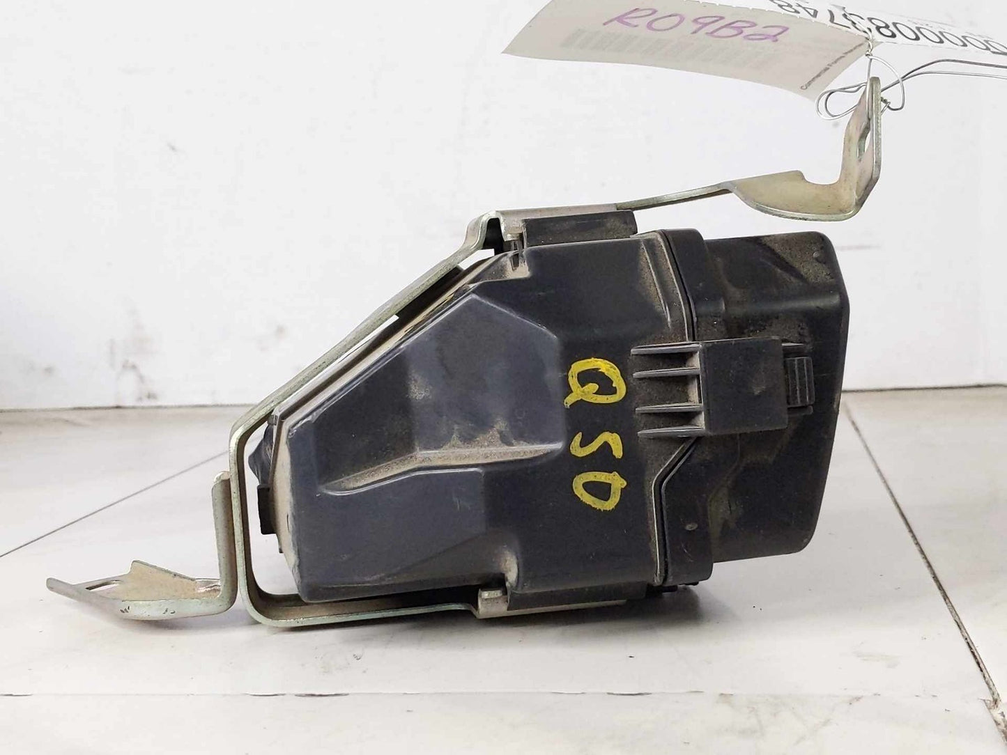 Engine Fuse Box INFINITI Q50 14 15 16 17 18 194