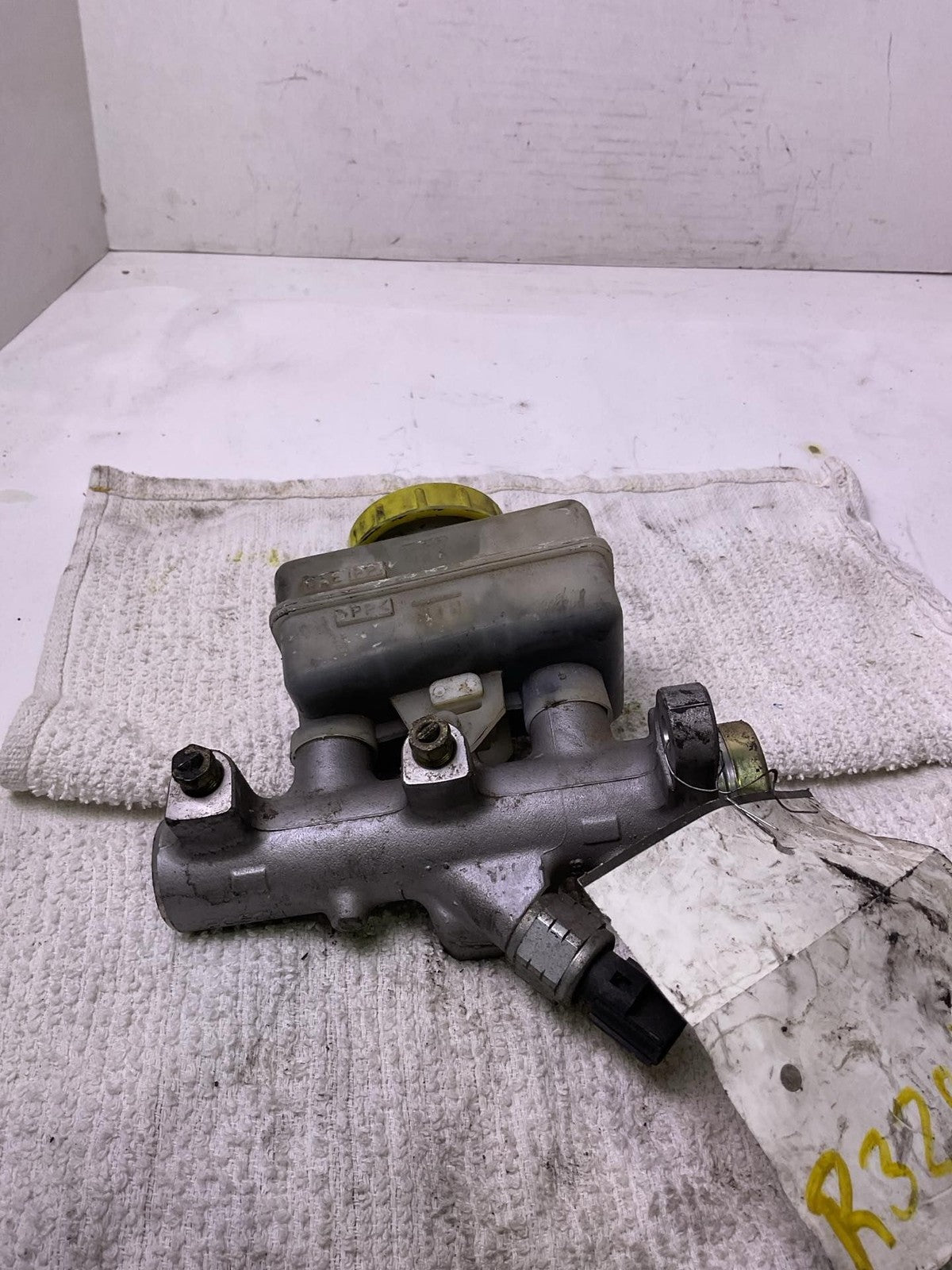 Master Cylinder NISSAN FRONTIER 03 041