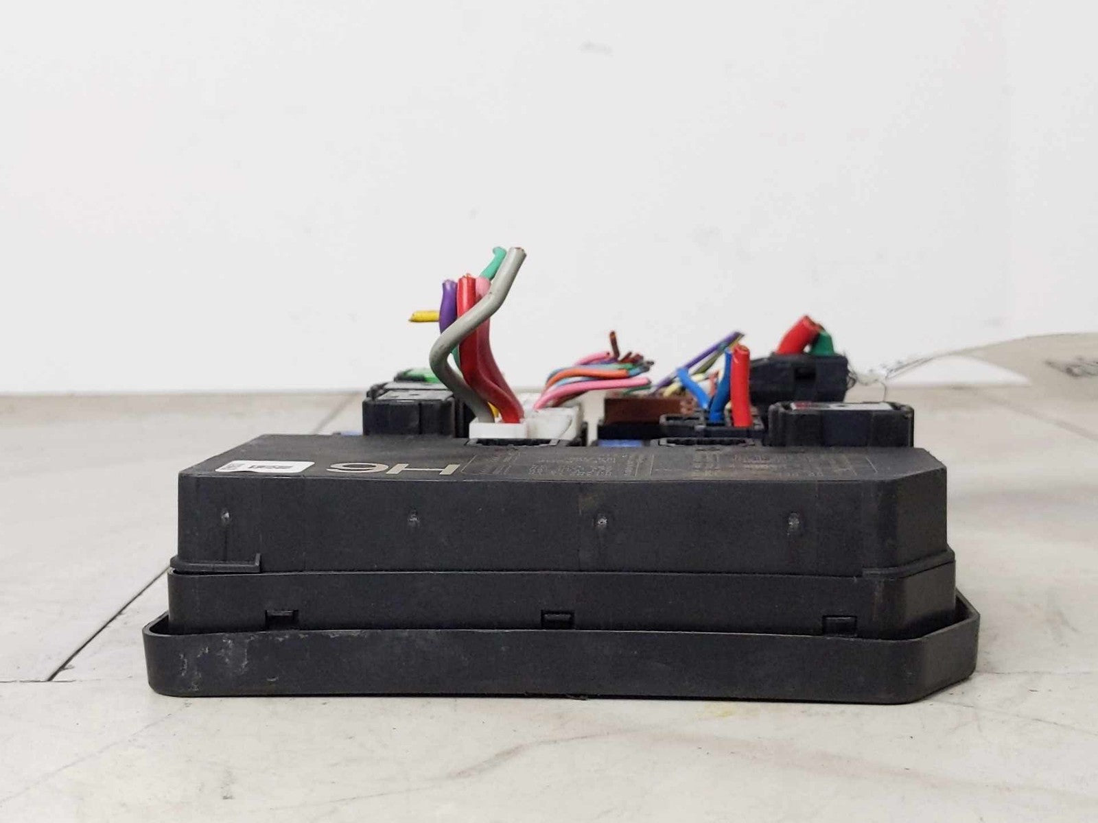 Engine Fuse Box NISSAN SENTRA 13 14 15 16 17 18 193