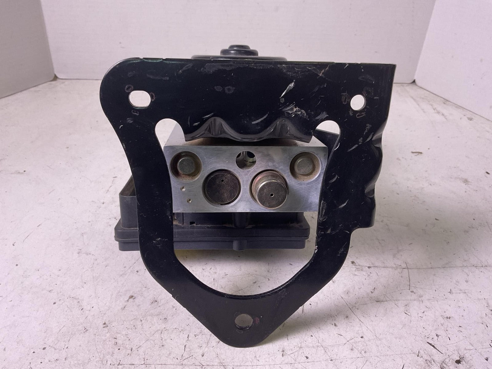 Anti-lock Brake Parts TOYOTA SEQUOIA 03 043