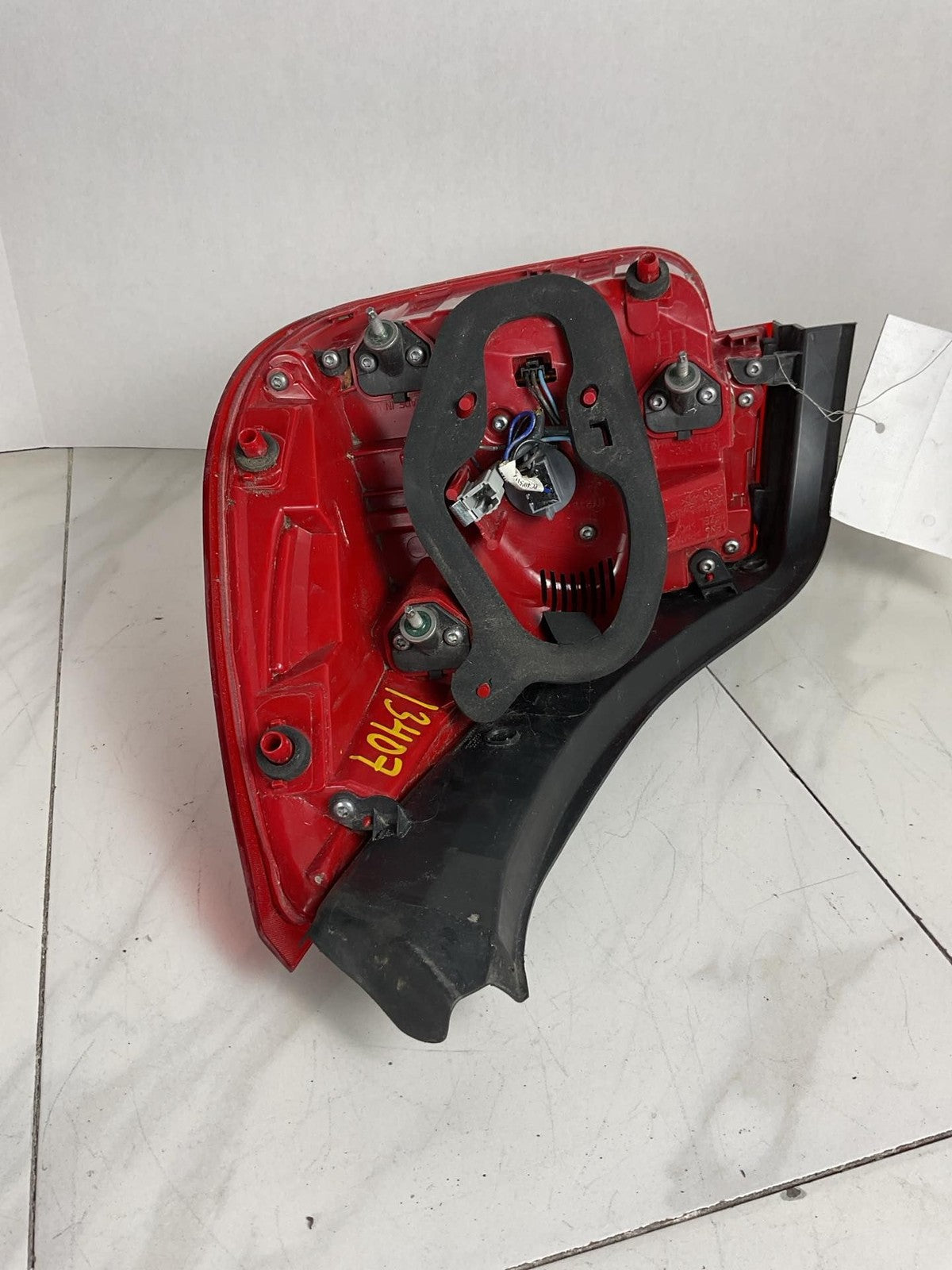 Tail Light Assembly CHEVY MALIBU Left 13 14 15 164